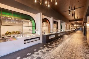 The lounge or bar area at Lopesan Costa Meloneras Resort & Spa