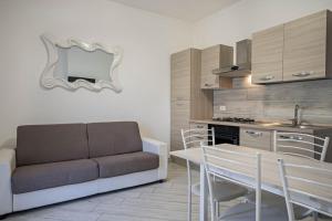 Kuchyňa alebo kuchynka v ubytovaní Residenza Maja 2