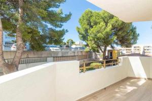 A balcony or terrace at Santa Marta al lado de los servicios y de la playa