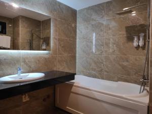 Koupelna v ubytování HỒNG HẢI 2 HOTEL
