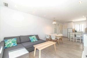 Kuchnia lub aneks kuchenny w obiekcie Casablanca 3 Apartamento con vistas al mar,