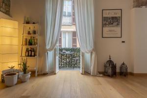 Fotografia z galérie ubytovania Wine Not Apartment in Como City Centre v Como