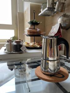 A kitchen or kitchenette at Casa Jolanda