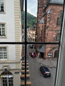 Pemandangan umum bagi Heidelberg atau pemandangan bandar yang diambil dari hotel