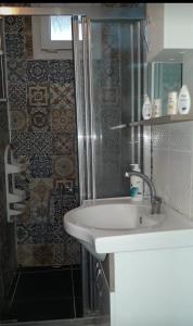 A bathroom at Zübeyde Hanım Homes