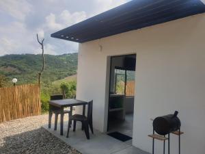 Splošen pogled na gorovje oz. razgled na gore, ki ga ponuja razkošni šotor