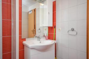 Koupelna v ubytování Apartments Studenac