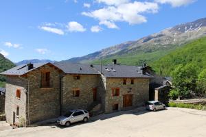 Afbeelding uit fotogalerij van Apartamentos Chuanon in Sahun