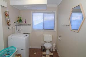 Ένα μπάνιο στο Blissful Paradise at Sussex Inlet +11 φωτογραφίες