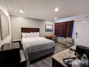 Gallery image of Deluxe Inn in South San Francisco