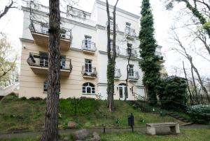 Gallery image of IRS ROYAL APARTMENTS Apartamenty IRS Willa Krystyna in Sopot