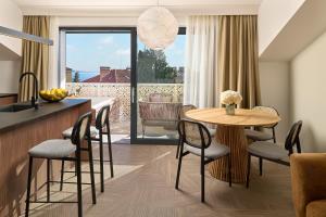 Luxury Apartments Villa Mala Split的休息区