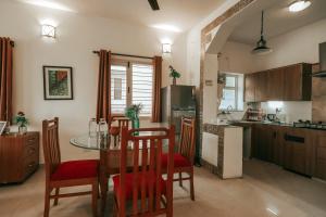 Dapur atau dapur kecil di Ceedar Cottages