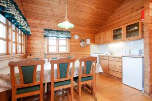Kuchyň nebo kuchyňský kout v ubytování Nupar Cottages + 8 fotografií