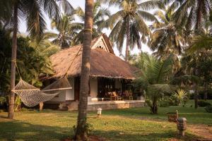 Afbeelding uit fotogalerij van Neeleshwar Hermitage in Nīleshwar