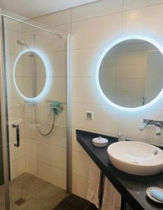 Un baño de Exklusives Apartment in Bad Säckingen für 2 Person