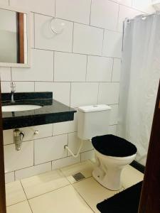 Ett badrum på Appraiadosanjos cara nova