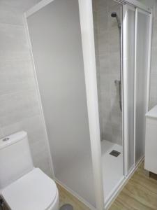 CASTRO Suites Osuna的一间浴室