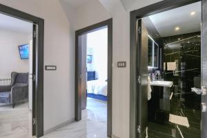 Kúpeľňa v ubytovaní Luxury Holiday House Zadar