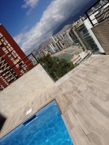 Bazén v ubytování Vista Bahia Benidorm nebo v jeho okolí