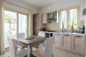 Kuchyň nebo kuchyňský kout v ubytování casa perla marina