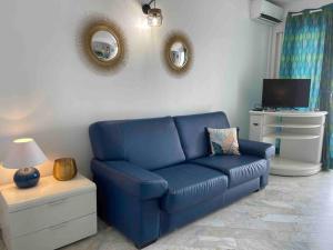 Posezení v ubytování Appart adorable proche de la baie orientale, Idolem résidence unité 2 - 57 Rue du Mont Vernon 1