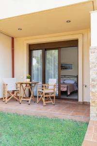 Gallery image of Alexandros Maisonettes in Nea Moudania