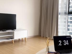 TV a/nebo společenská místnost v ubytování D'sara Sentral Sovo