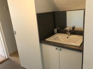 Koupelna v ubytování Apartmány Jevany