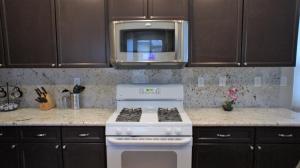 Dapur atau dapur kecil di Modern Luxury Living, relax and enjoy your stay!