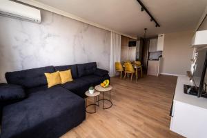 Χώρος καθιστικού στο Top location,Sea ​​View and luxury apartments in Symphony residence +28 φωτογραφίες