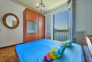 A bed or beds in a room at Bella vista