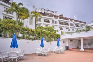 Foto dalla galleria di Quiet Avalon Getaway Villa with Ocean View and Balcony ad Avalon