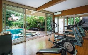 Gimnàs o zona de fitness de ARTOTEL Casa Hangtuah