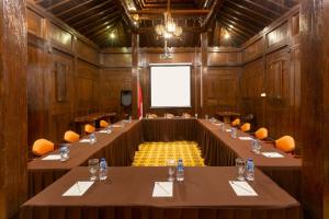 Espace de conférence ou salle de réunion dans l'établissement Bale Devata Resort