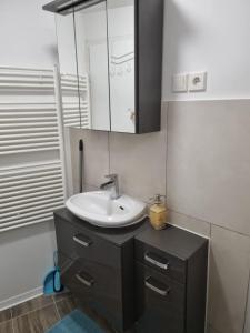 Koupelna v ubytování Schöne Wohnung im Zentrum von Ahnatal