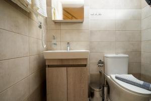 A bathroom at Villa MARIA