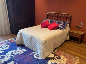 Gallery image of ca n'Arago, edificio modernista del arquitecto Rafael Maso in Santa Coloma de Farners