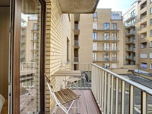 Balkón nebo terasa v ubytování Appartement 'De Strandjutter' in Oostduinkerke - Bad