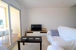 TV a/nebo společenská místnost v ubytování Montseny 3 - Piscina Privada