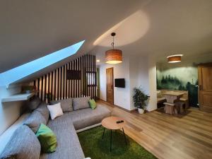 Posedenie v ubytovaní Réteskert vendégház és apartman