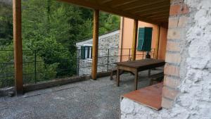 Balkón nebo terasa v ubytování Agriturismo U muinettu