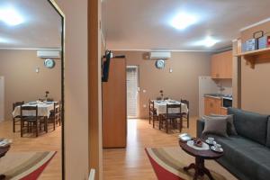 Kuchyň nebo kuchyňský kout v ubytování Apartman Ristivojevic Zlatibor