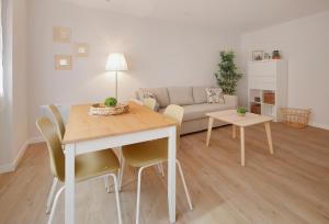 A seating area at Apartamento Centro-El Carmen