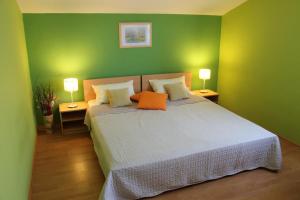 Posteľ alebo postele v izbe v ubytovaní Apartment Adriatic
