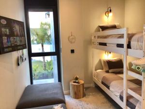Łóżko lub łóżka w pokoju w obiekcie Luxury Apartment Fernando - The View Fuengirola