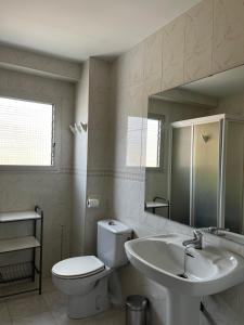 Zdjęcie z galerii obiektu Precioso apartamento a dos pasos de playa y centro w mieście Villajoyosa