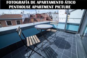 Majoituspaikan Apartments Madrid Plaza Mayor-Tintoreros uima-allas tai lähistöllä sijaitseva uima-allas