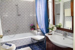 Koupelna v ubytování B&B Casa Carla