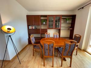 Galeriebild der Unterkunft Spacious 3bd top floor flat close to lake (103m²) in Klagenfurt am Wörthersee